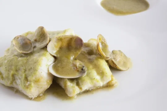 Merluza en salsa verde